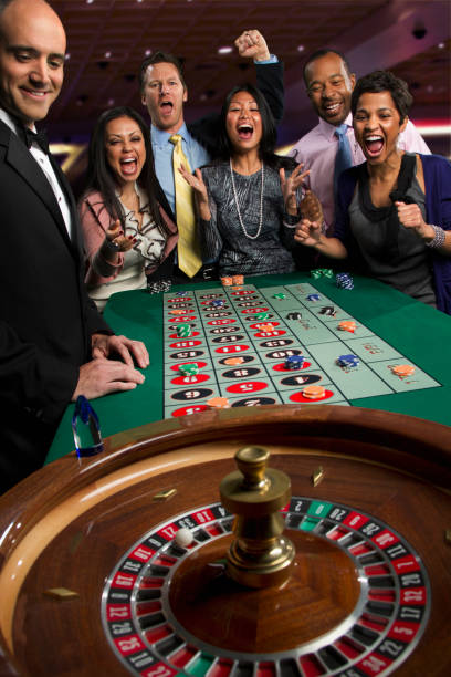 f32 Angka Main number picker interface showing digit selection, stake confirmation, and betting history