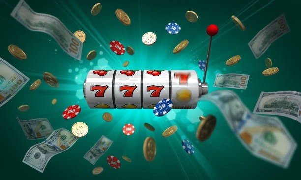 f32 Lightning Baccarat live table with dealer, scorecard, and betting interface on mobile screen